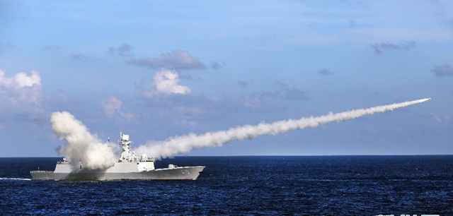 只有自我真正强大，才能不畏惧挑战！