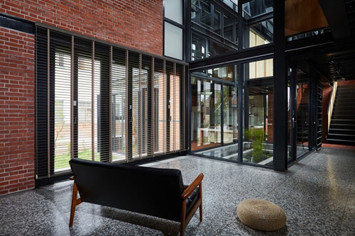 614fbe5515db9f2_size168_w750_h500