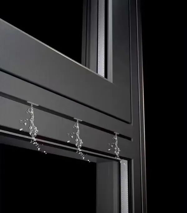 门窗排水结构怎么看？富轩全屋门窗来教你