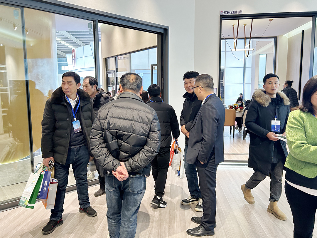 1708409322254749.jpg 8.jpg