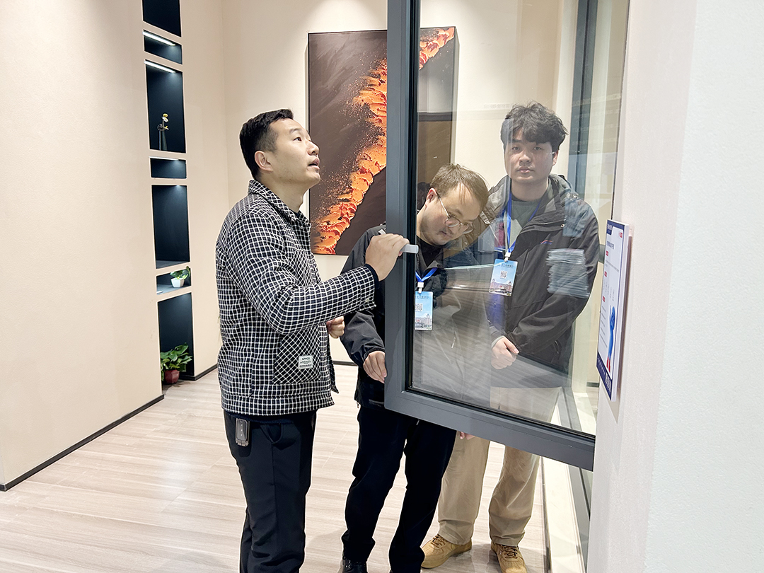 1708409555636331.jpg 3.3.jpg